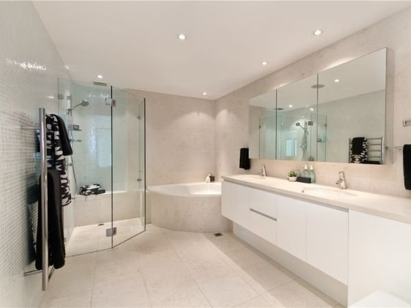 Bathroom renovation services in Dubai