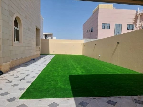 Artificial grass installation for Dubai outdoors