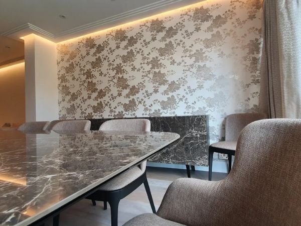 Stylish wallpaper designs for Dubai walls