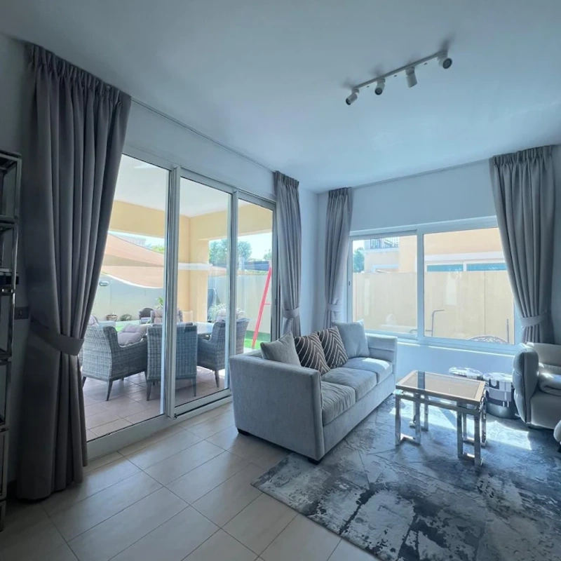 Modern Curtains for Living Space