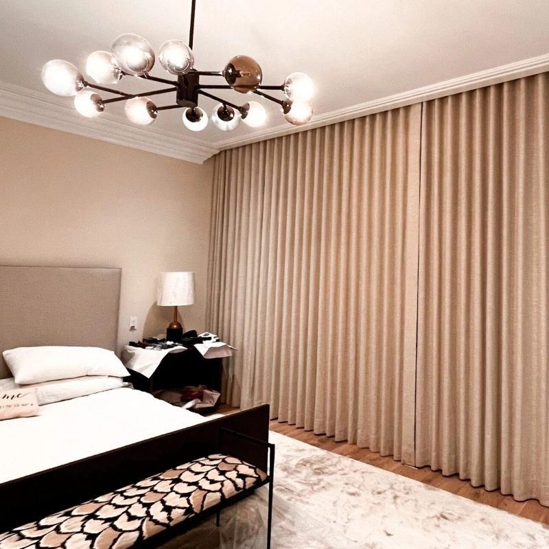 Motorized curtains with remote control system