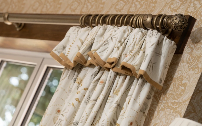 Trendy curtain headers for home decor