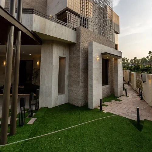 Villa exterior facade renovation Dubai