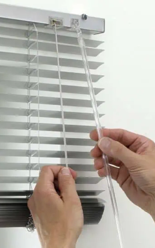 Fast aluminum blinds installation Dubai