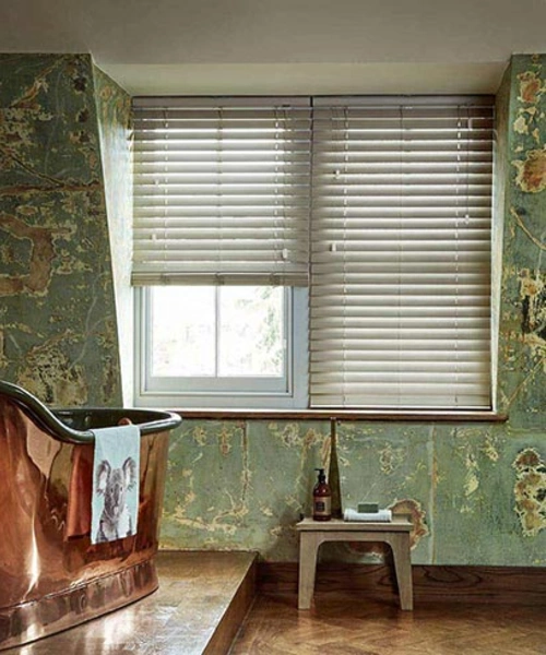 Moisture-resistant duplex blinds for bathroom