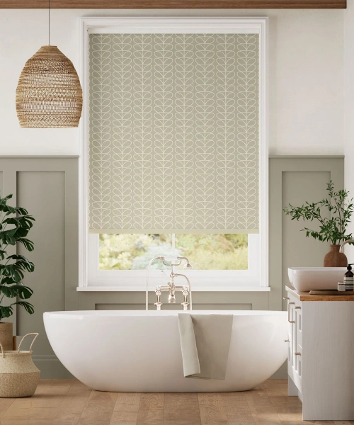 Moisture-resistant wood blinds