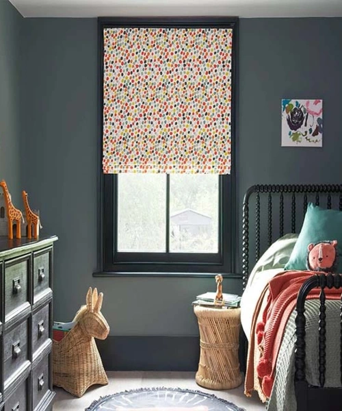 Stylish roller blinds for bedrooms