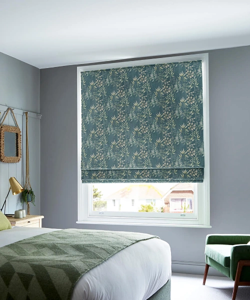 Cozy fold fabric blinds