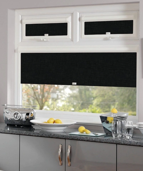 Light-blocking blackout blinds