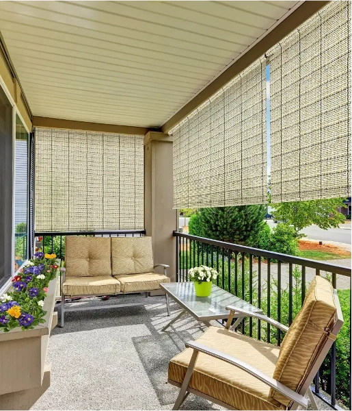 Low-cost outdoor blinds design