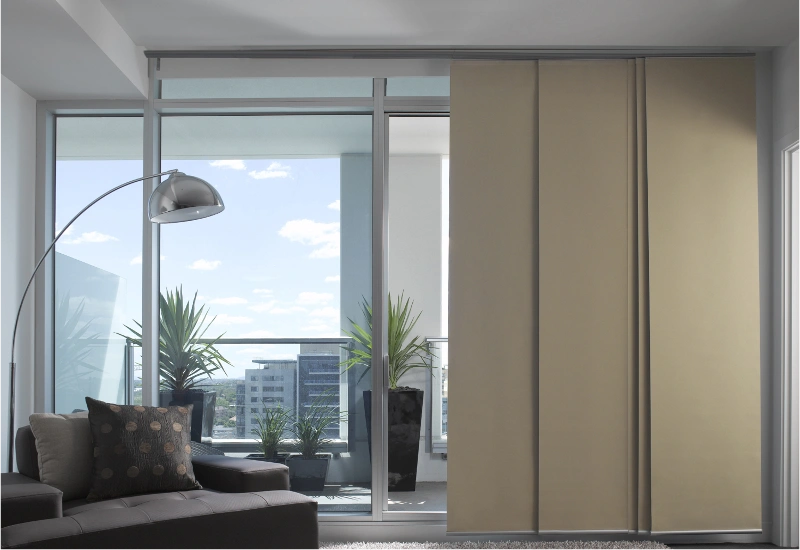 Custom window blinds fitting