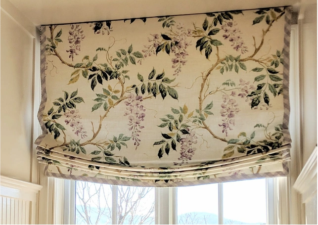Relaxed Roman Blinds Design