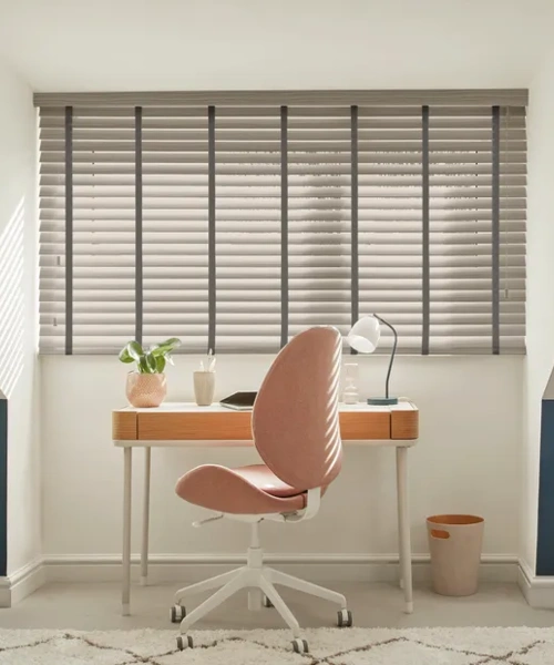 Professional wood blinds install