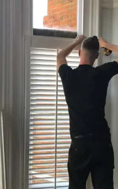 Flawless window shutter blinds fitting
