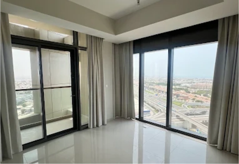 smart motorized curtains in action
