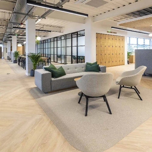 Modern office flooring design