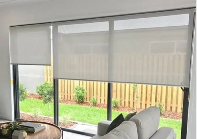 Sunscreen roller blinds Dubai solution