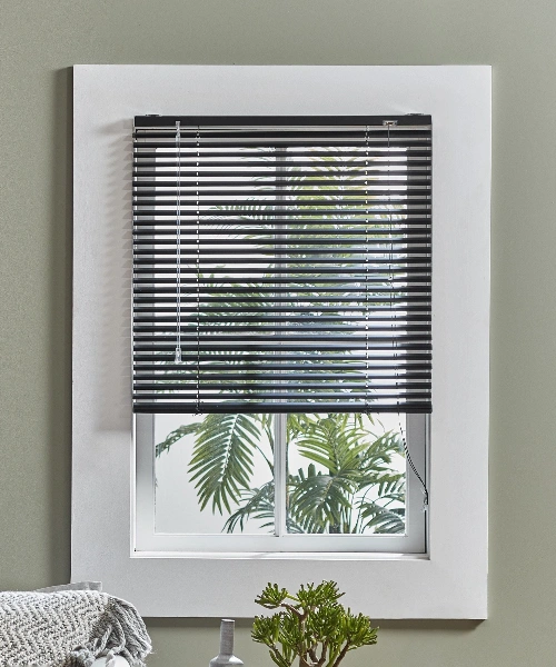 Wooden venetian blinds Dubai