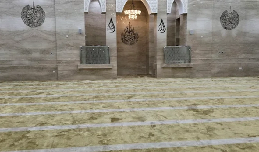 Mosque Carpet Installation Highlights UAE