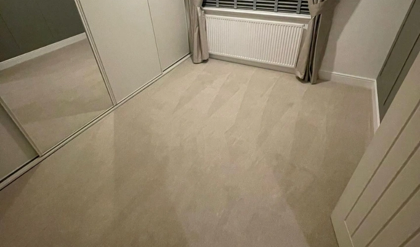 Elegant flooring with custom carpet