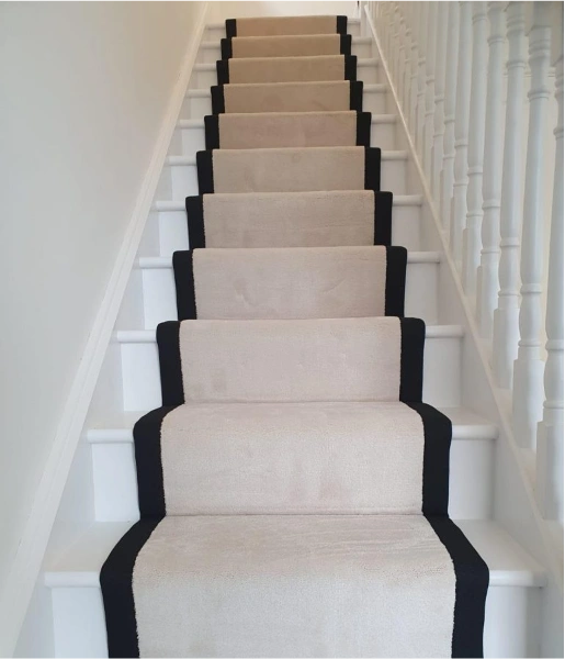 Stair carpets discount offer in Dubai