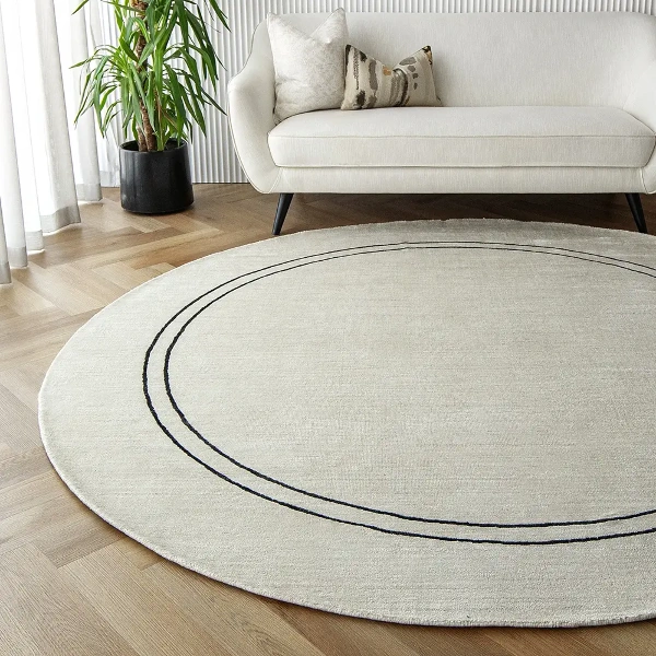 Elegant Round Carpet Dubai