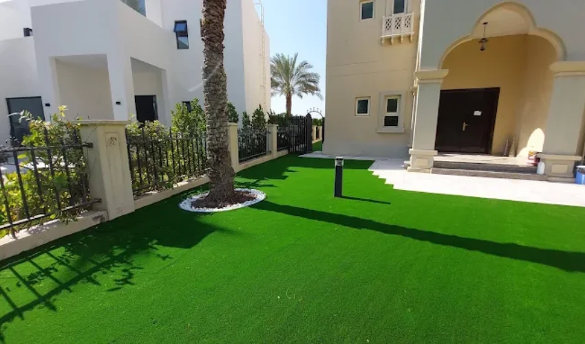 outdoor grass carpet