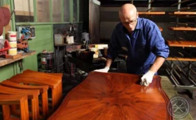 Expert polishing of wooden table in Dubai for smooth finish and long-lasting shine