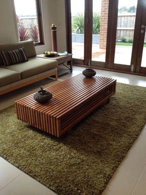 Wooden center table Dubai
