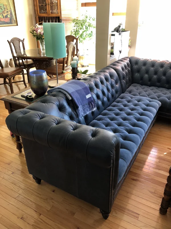 Chesterfield sofa Dubai
