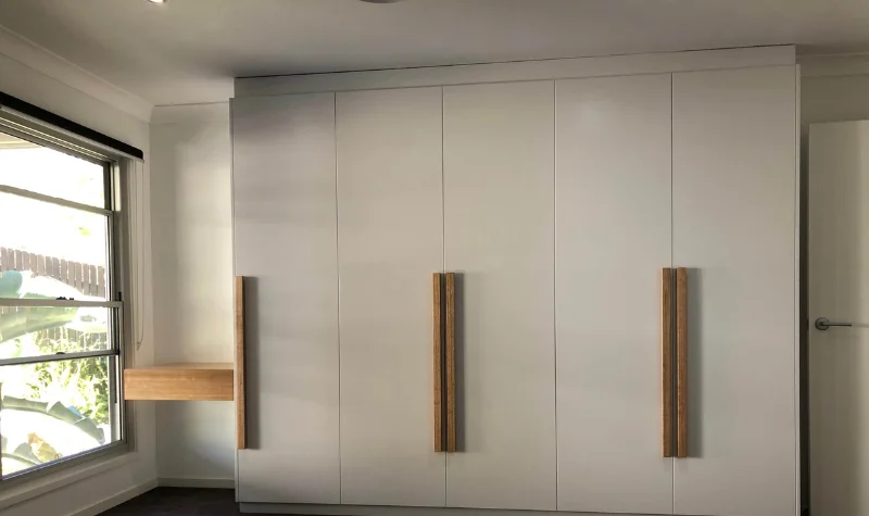 White Wooden Wardrobe Dubai