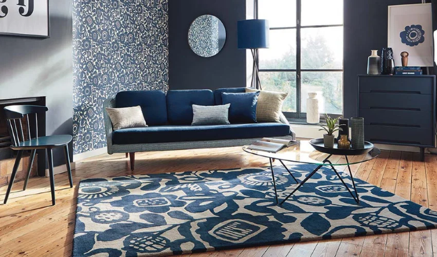 Elegant Floral Design Floor Rug