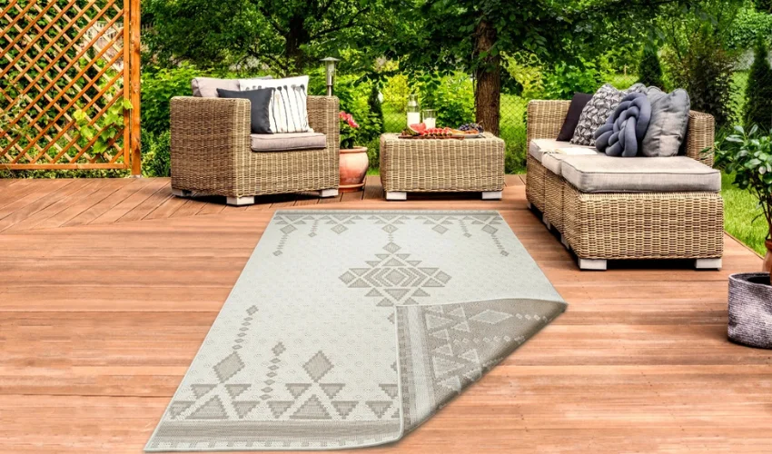 Luxury Outdoor Rug