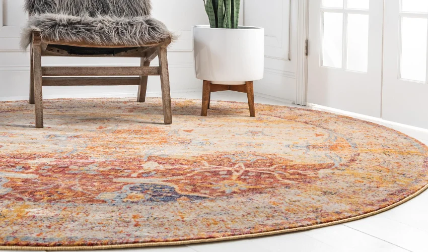 Elegant Round Rug