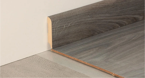 Premium textured skirting look