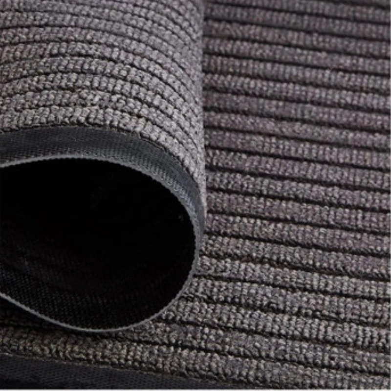 Black rectangular royalford door mat